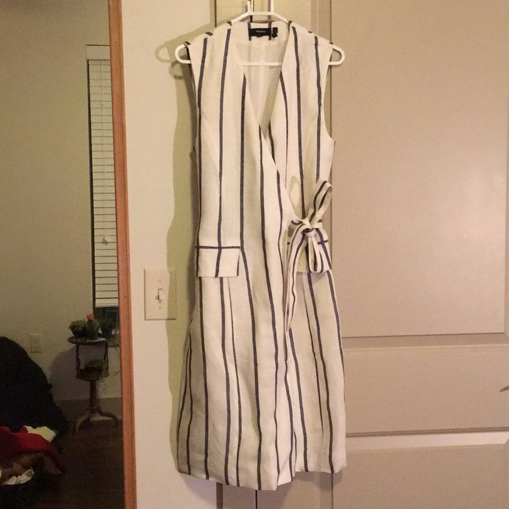Theory Livwilth stripe adjustable dress size 2